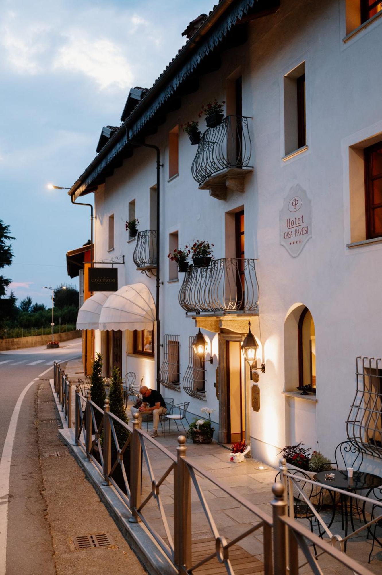 Hotel Casa Pavesi Grinzane Cavour Exterior photo