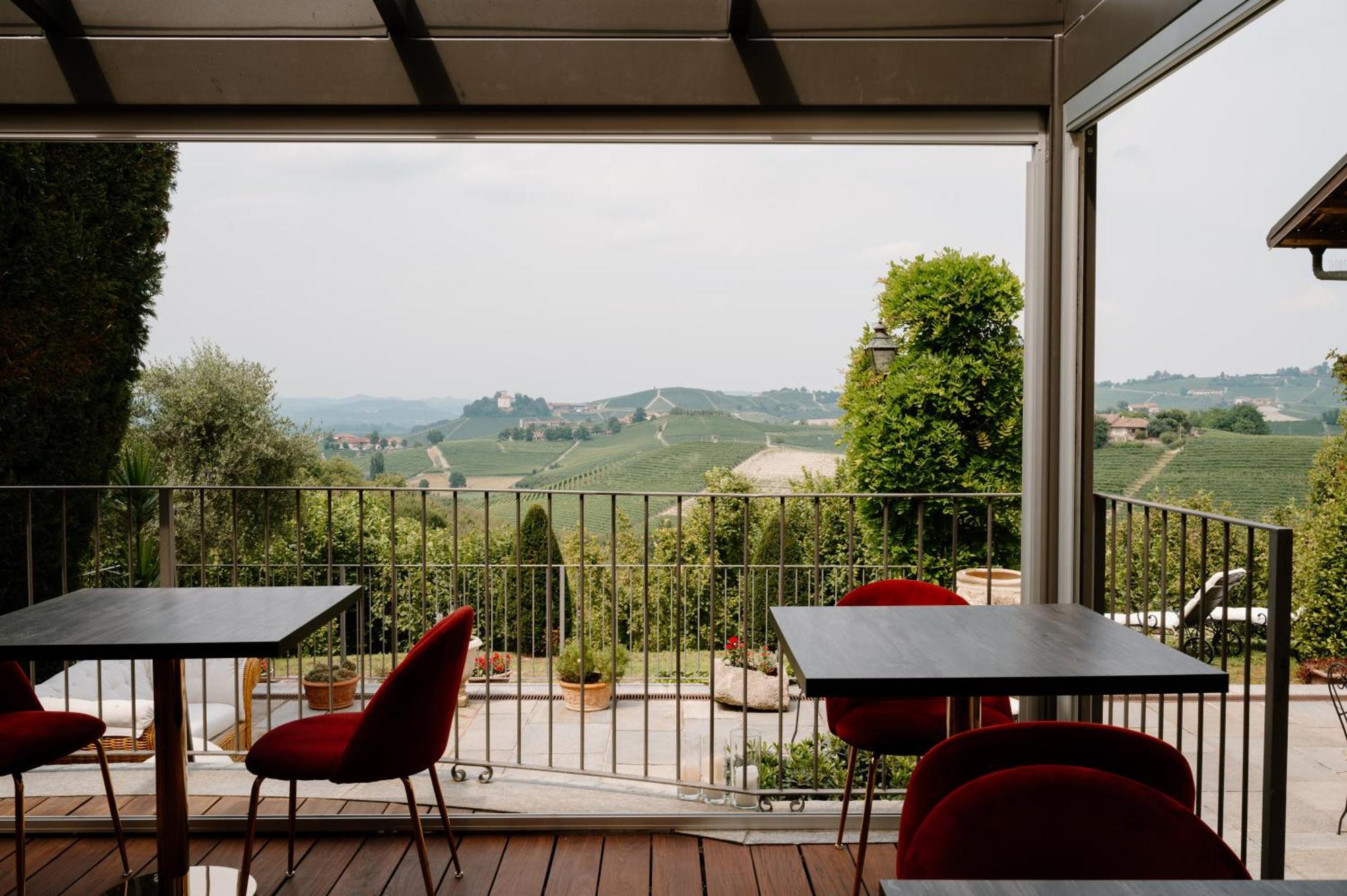 Hotel Casa Pavesi Grinzane Cavour Exterior photo