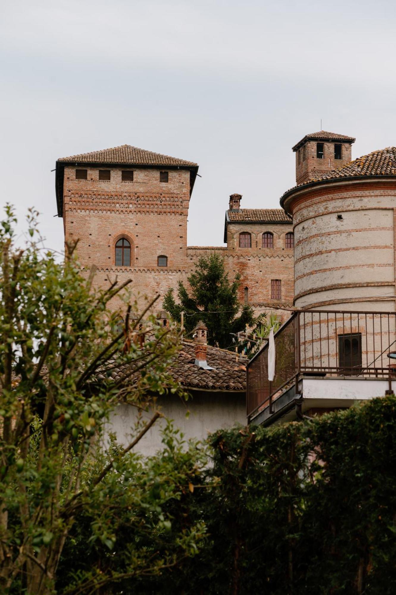 Hotel Casa Pavesi Grinzane Cavour Exterior photo