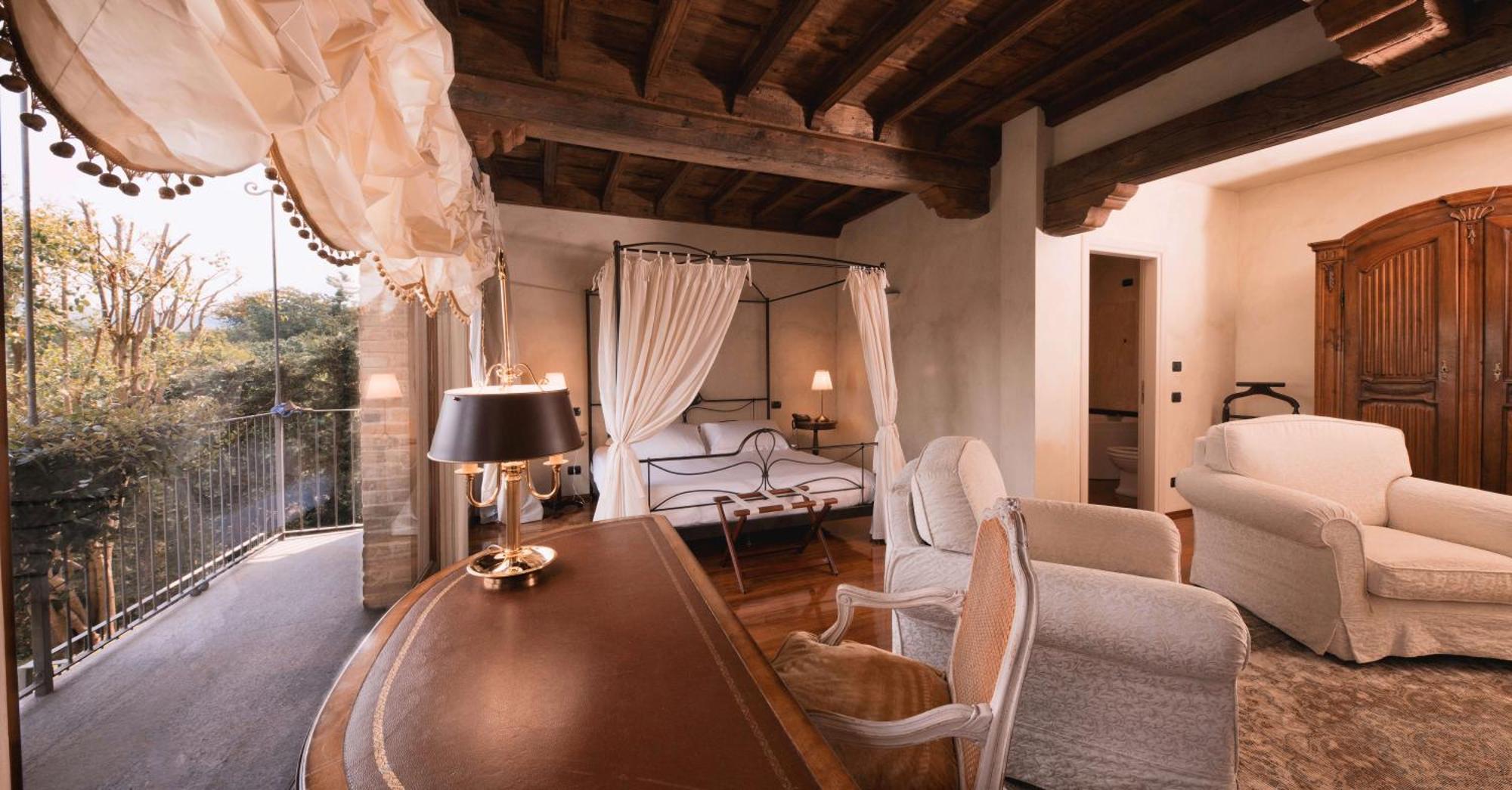 Hotel Casa Pavesi Grinzane Cavour Exterior photo